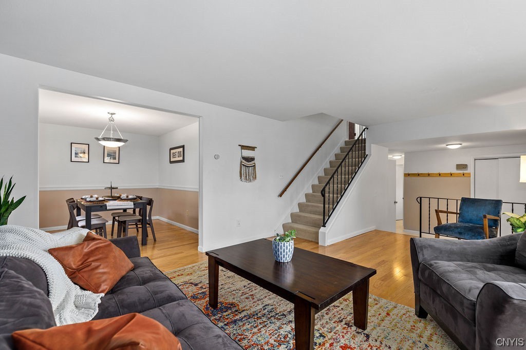 5841 Tilton Road Manlius, NY 13057 - Photo 8 of 29