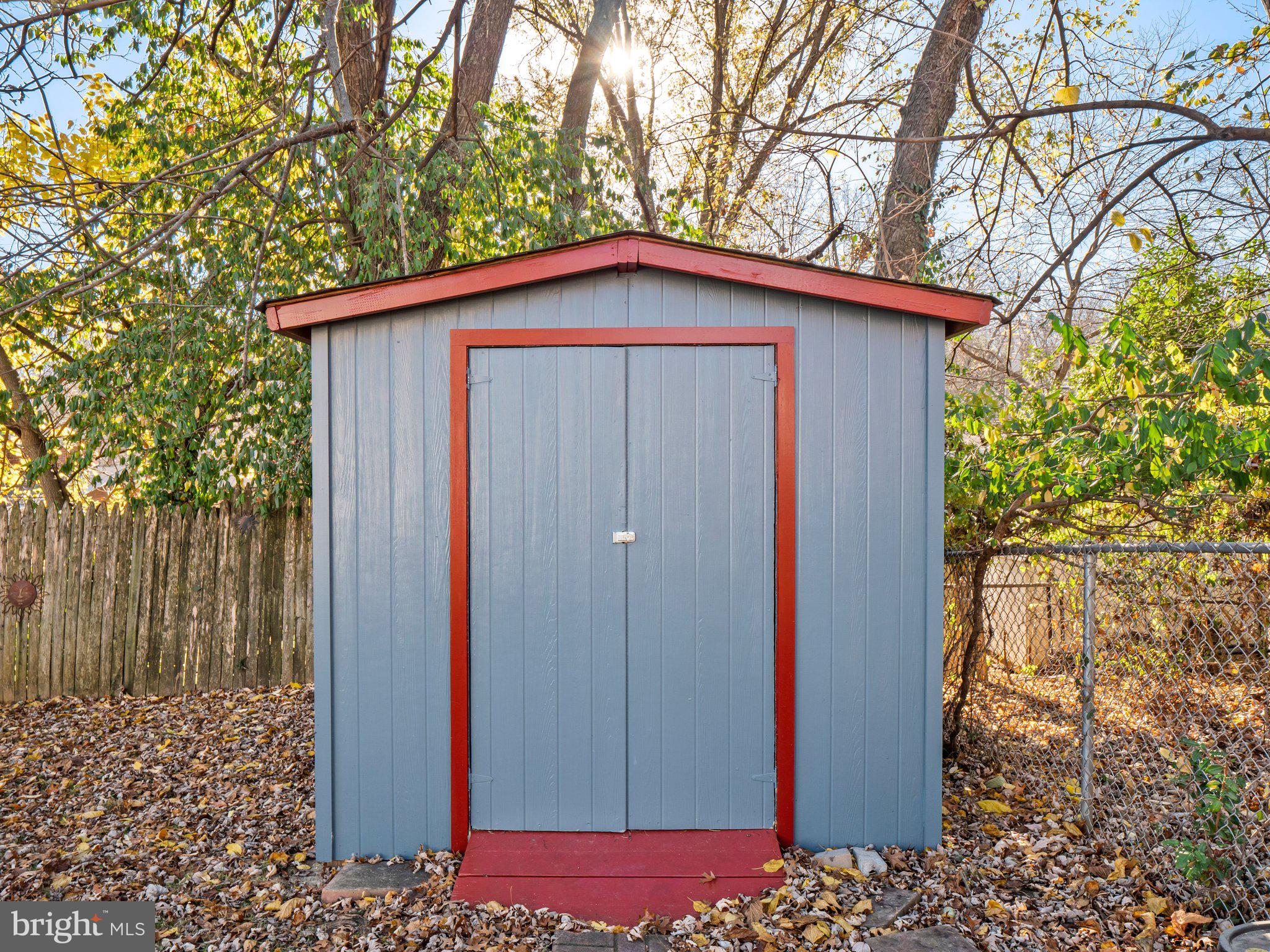 11210 Bybee Street Silver Spring, MD 20902 - Photo 48 of 50