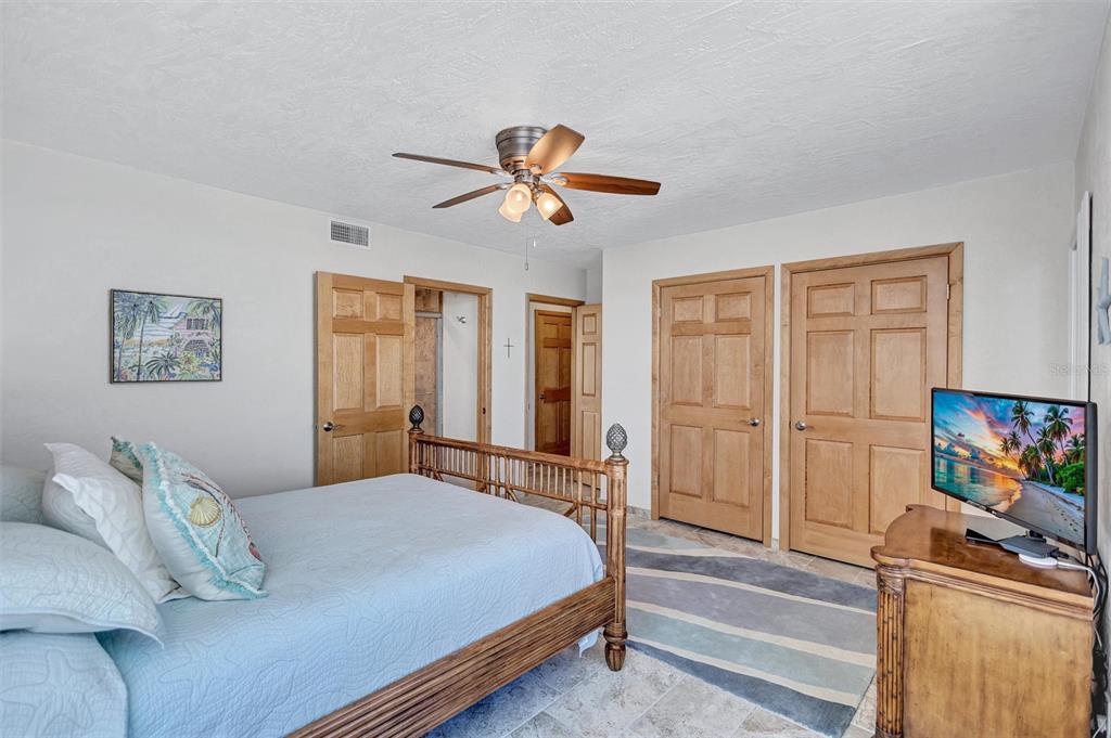 6140 Midnight Pass Road, Unit 101 Sarasota, FL 34242 - Photo 33 of 75