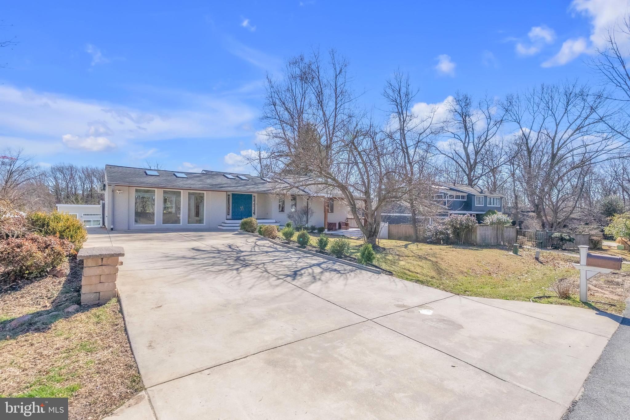 14933 Wellwood Road Silver Spring, MD 20905 - Photo 2 of 50 Spacious driveway for about 7+ cars