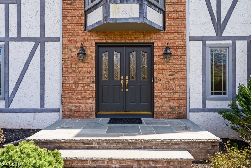 5 Darnay Road Morristown, NJ 07960 - Photo 3 of 38