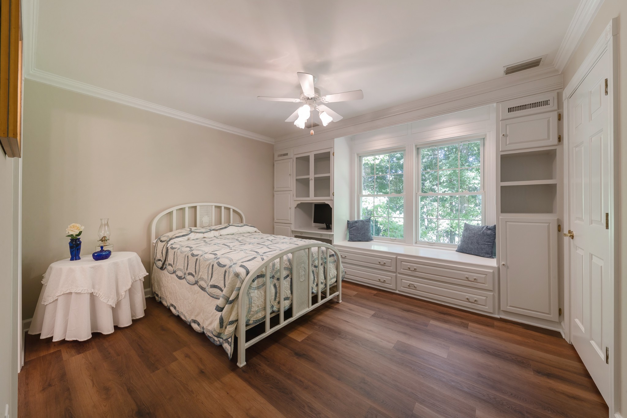 634 Murrell Road Dickson, TN 37055 - Photo 33 of 46 a spacious bedroom with a bed and window
