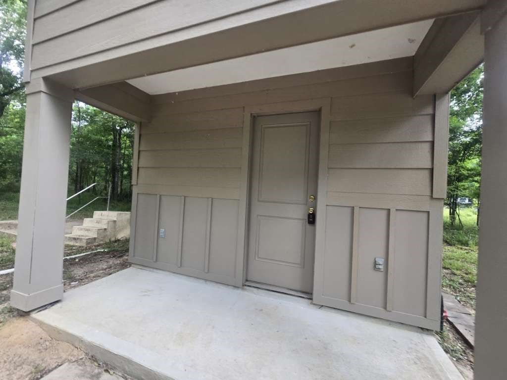 667 Miller Drive Cleveland, TX 77327 - Photo 3 of 25