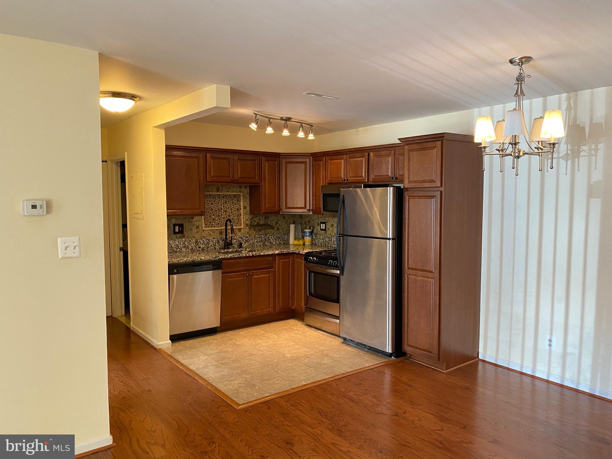 5800 Cove Landing Road, Unit 201 Burke, VA 22015 - Photo 6 of 17