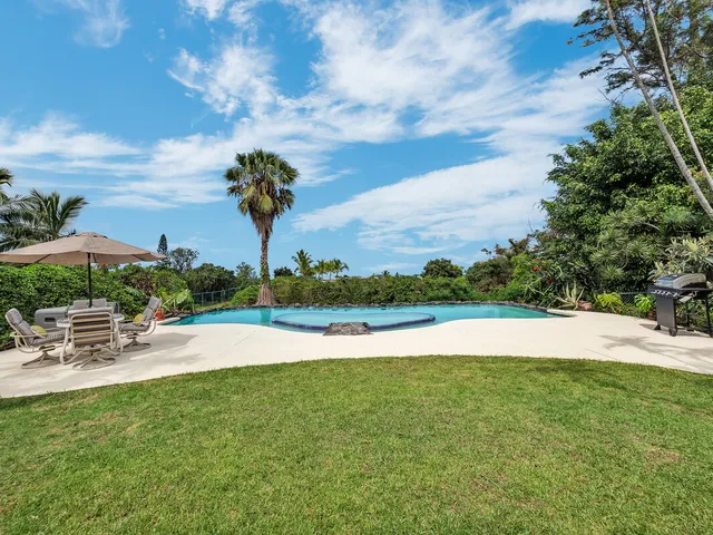 $1,475,000 | 73-4430 Nehiwa Street, Kailua-Kona, HI 96740