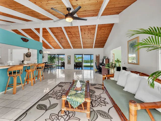 $1,475,000 | 73-4430 Nehiwa Street, Kailua-Kona, HI 96740