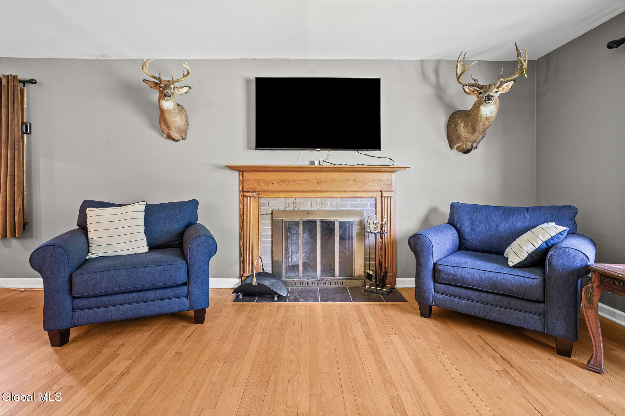 1079 Winne Road Niskayuna, NY 12309 - Photo 7 of 36 33-web-or-mls-1079-winne-rd