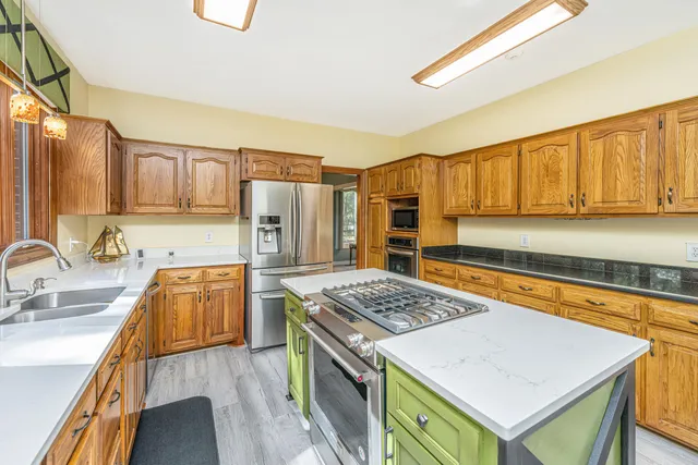 $849,000 | 4391 Cloudmont Drive, Hollywood, SC 29449