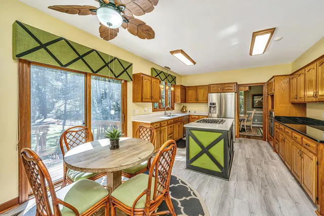 $849,000 | 4391 Cloudmont Drive, Hollywood, SC 29449