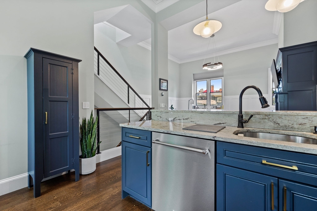 44 High Street, Unit 7 Boston, MA 02129 - Photo 14 of 36