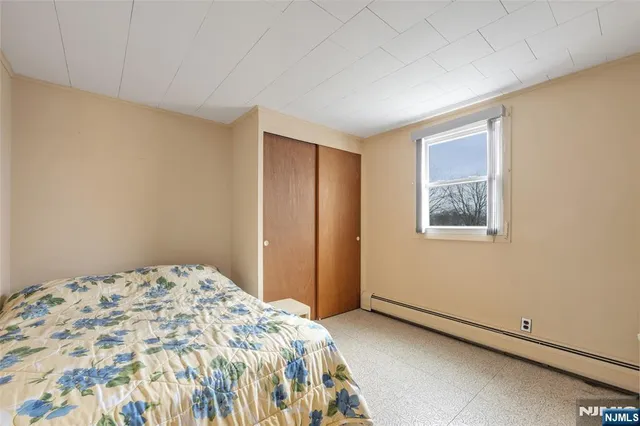 $589,000 | 27-10 Urban Place, Fair Lawn, NJ 07410