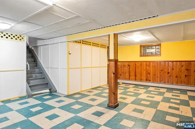 $589,000 | 27-10 Urban Place, Fair Lawn, NJ 07410