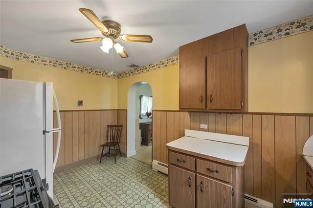 $589,000 | 27-10 Urban Place, Fair Lawn, NJ 07410