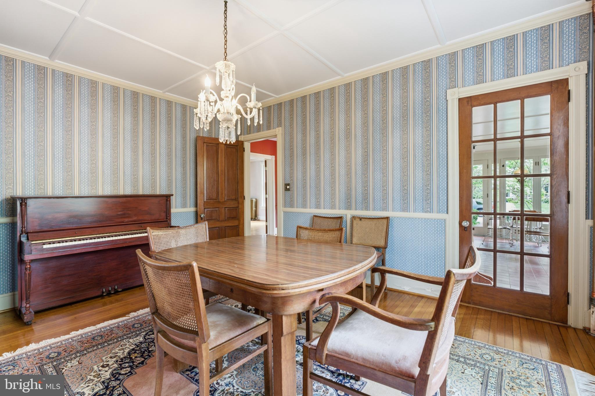 404 Oak Lane Wayne, PA 19087 - Photo 13 of 81