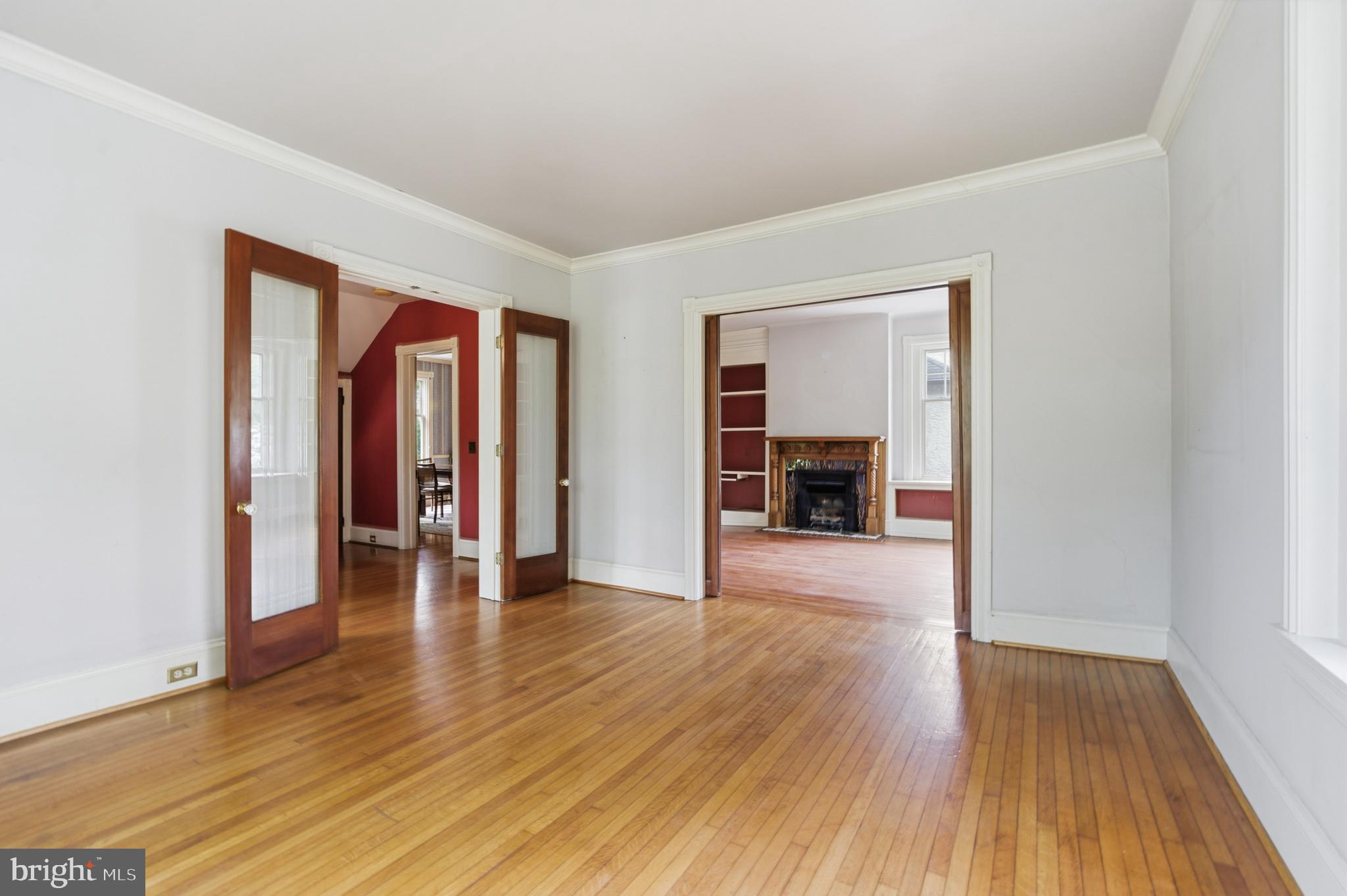 404 Oak Lane Wayne, PA 19087 - Photo 8 of 81