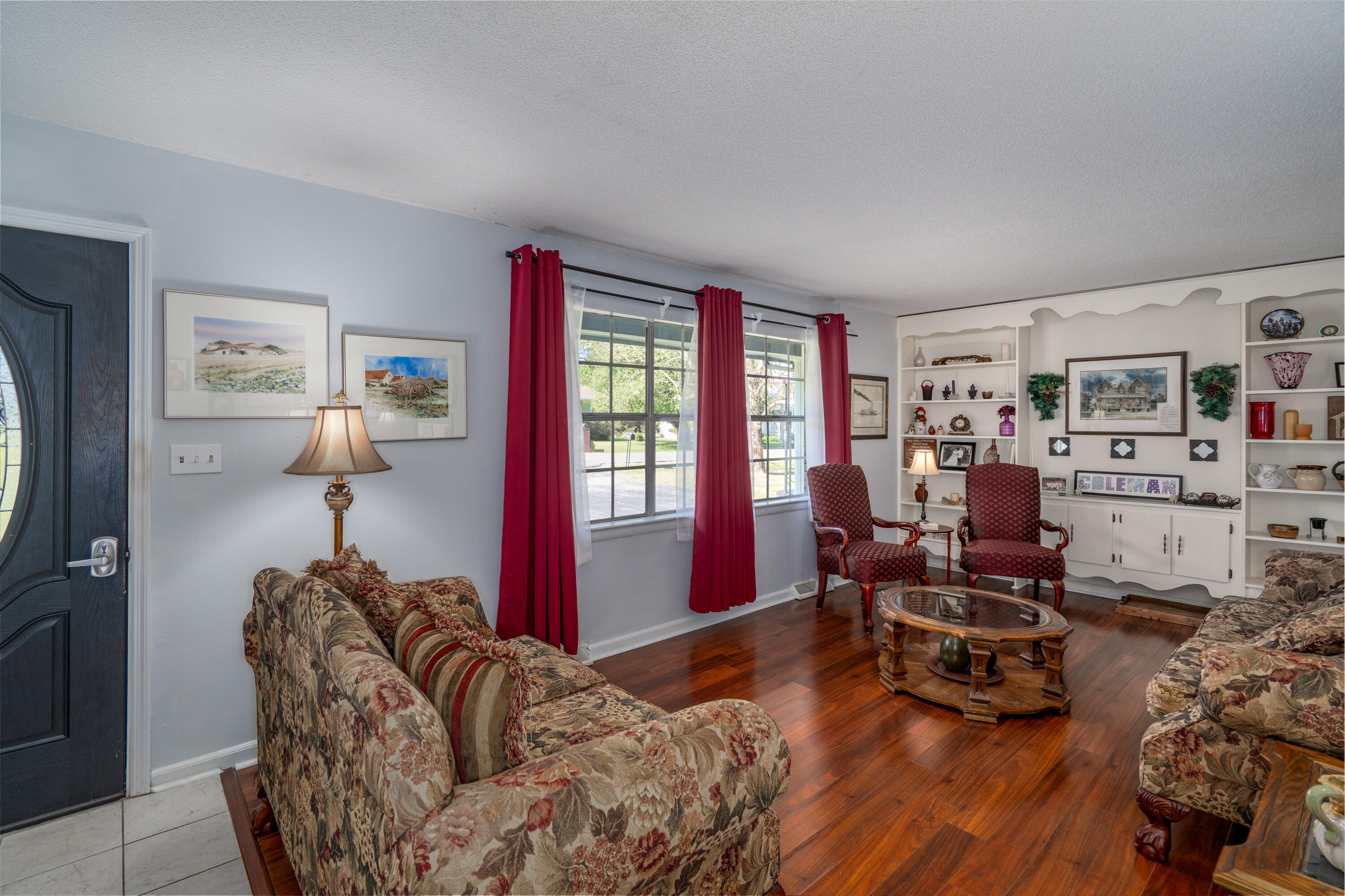 302 Johnson Street LaFayette, GA 30728 - Photo 11 of 35 Gleaming floors with custom built-ins