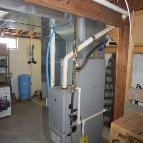 3530 Short Ridge Road Benton Harbor, MI 49022 - Photo 6 of 11 IMG_2345.JPG