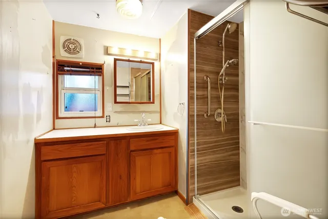 $186,480 | 20006 117th Street East, Bonney Lake, WA 98391