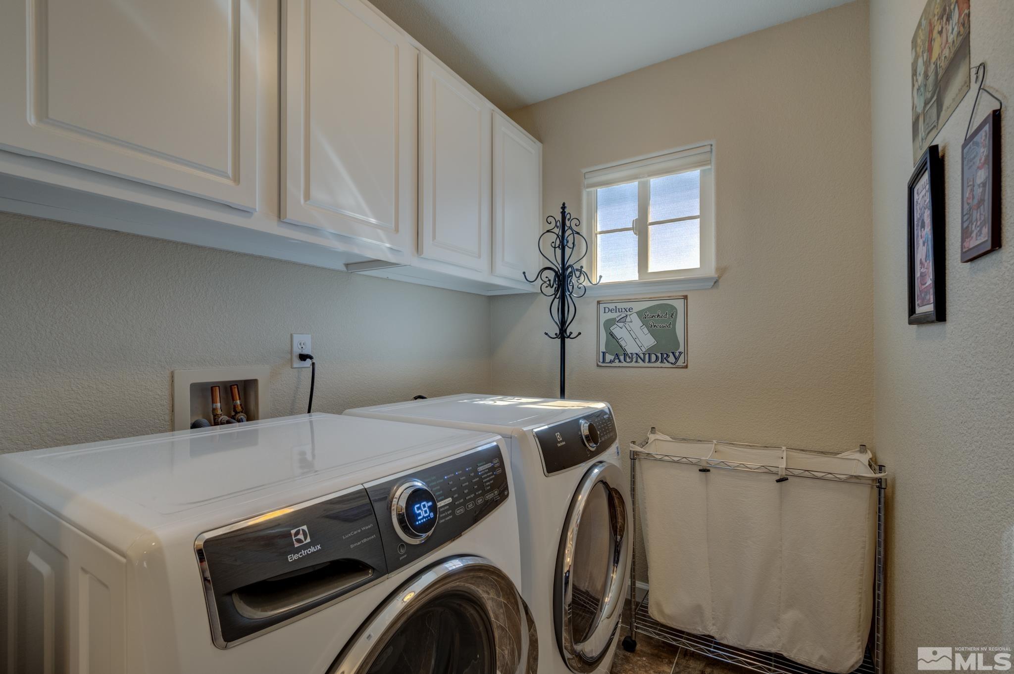 18335 Dustin Court Reno, NV 89508 - Photo 23 of 31 Photo 23