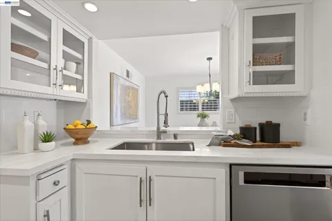 $729,000 | 108 Summerwood Place, Concord, CA 94518