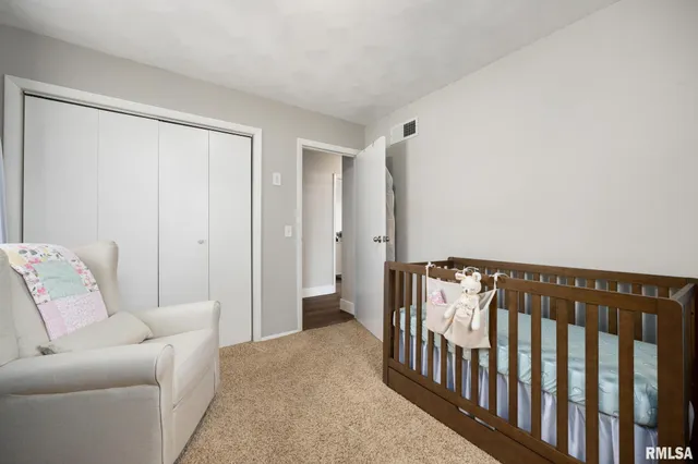 $249,900 | 3306 West Birkshire Drive, Peoria, IL 61614