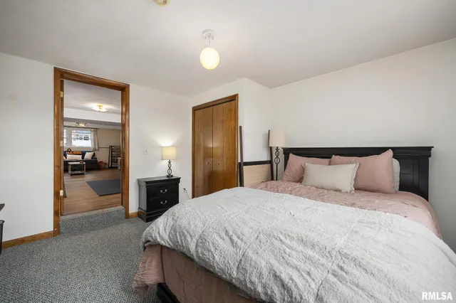 $249,900 | 3306 West Birkshire Drive, Peoria, IL 61614