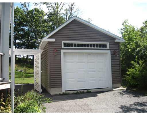 37 Ferry Road Brooksville, ME 04617 - Photo 8 of 9 Parking Lot/Garage.