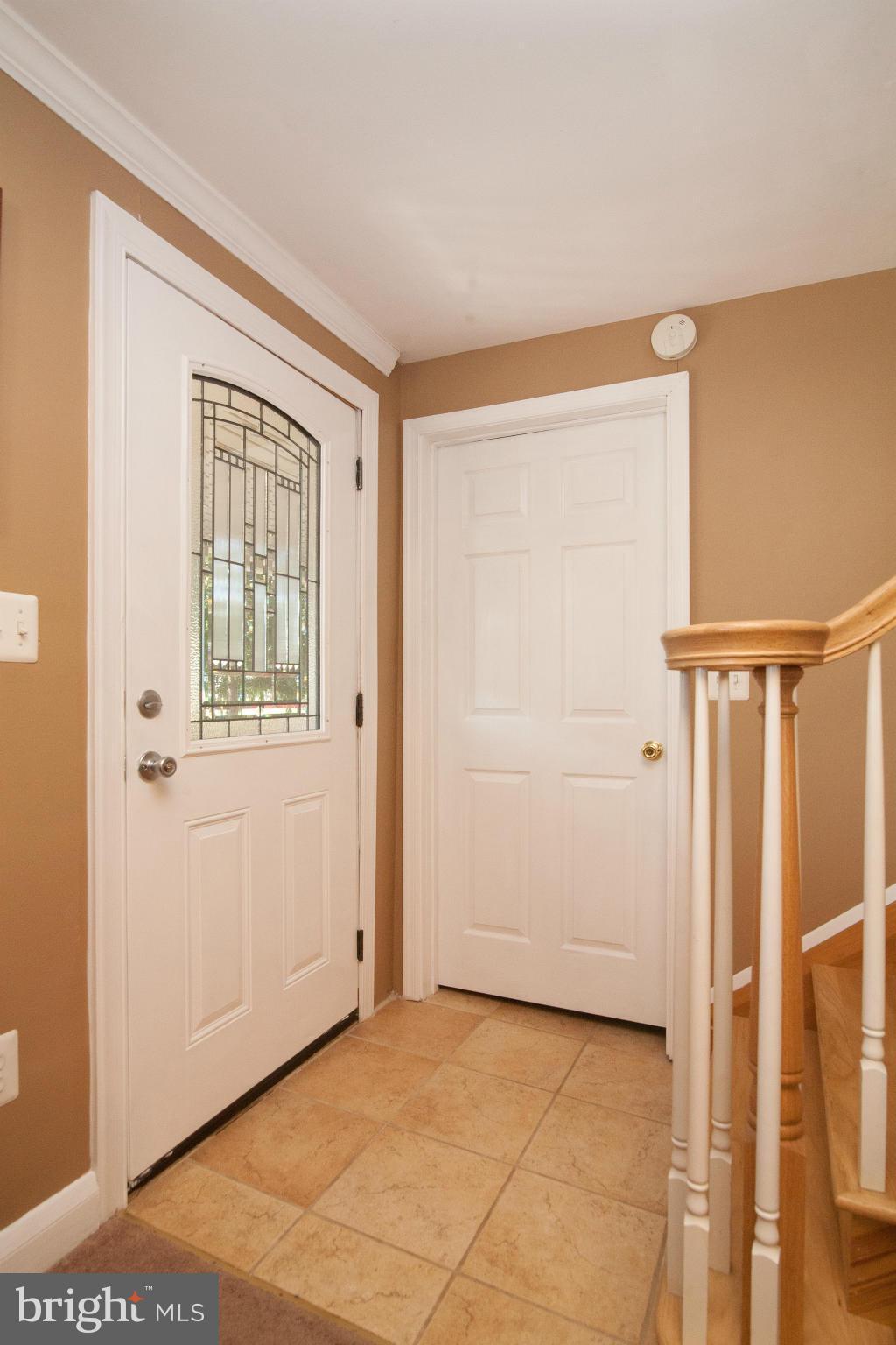 616 Streaker Road Sykesville, MD 21784 - Photo 5 of 28 Foyer