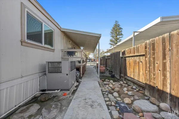 $113,900 | Undisclosed Address, Bakersfield, CA 93307