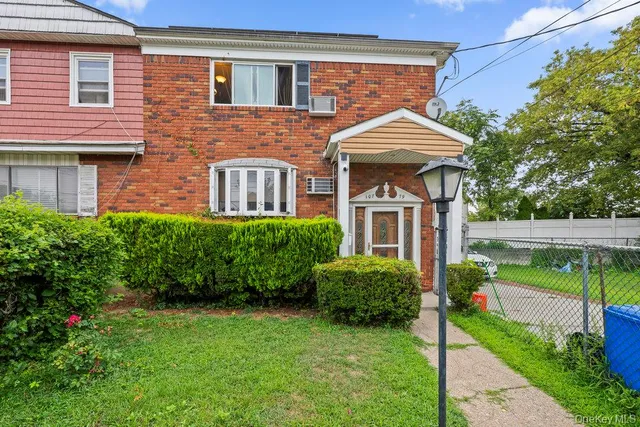 $985,999 | 107-79 Watson Place | Jamaica