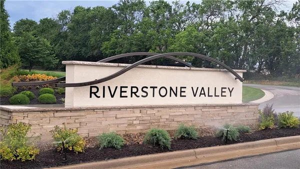 $955,960 | 12502 West 183rd Terrace, Overland Park, KS 66013