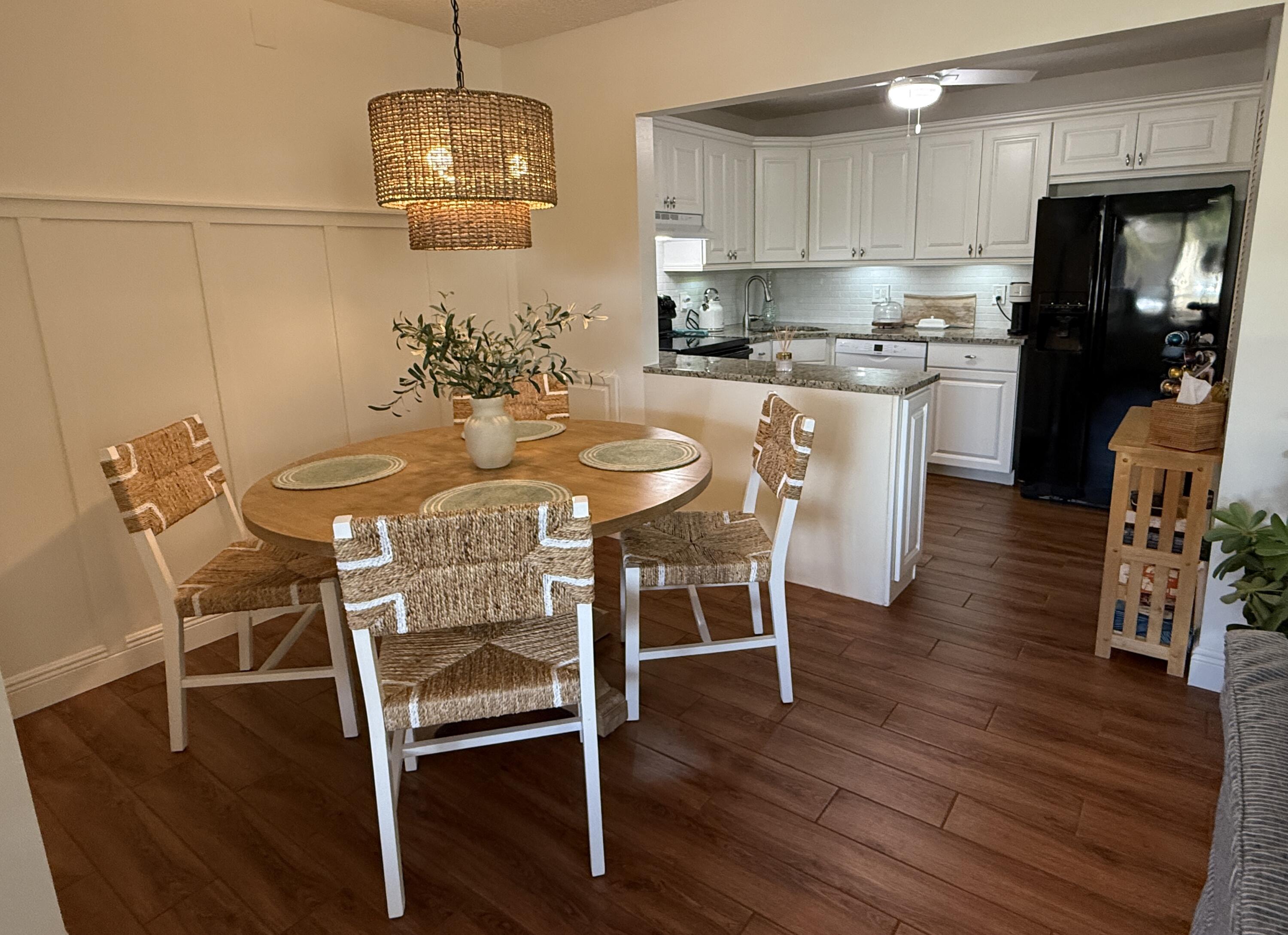 338 Pine Ridge Circle, Unit B2 Greenacres, FL 33463 - Photo 17 of 55 Dining Area & Kitchen