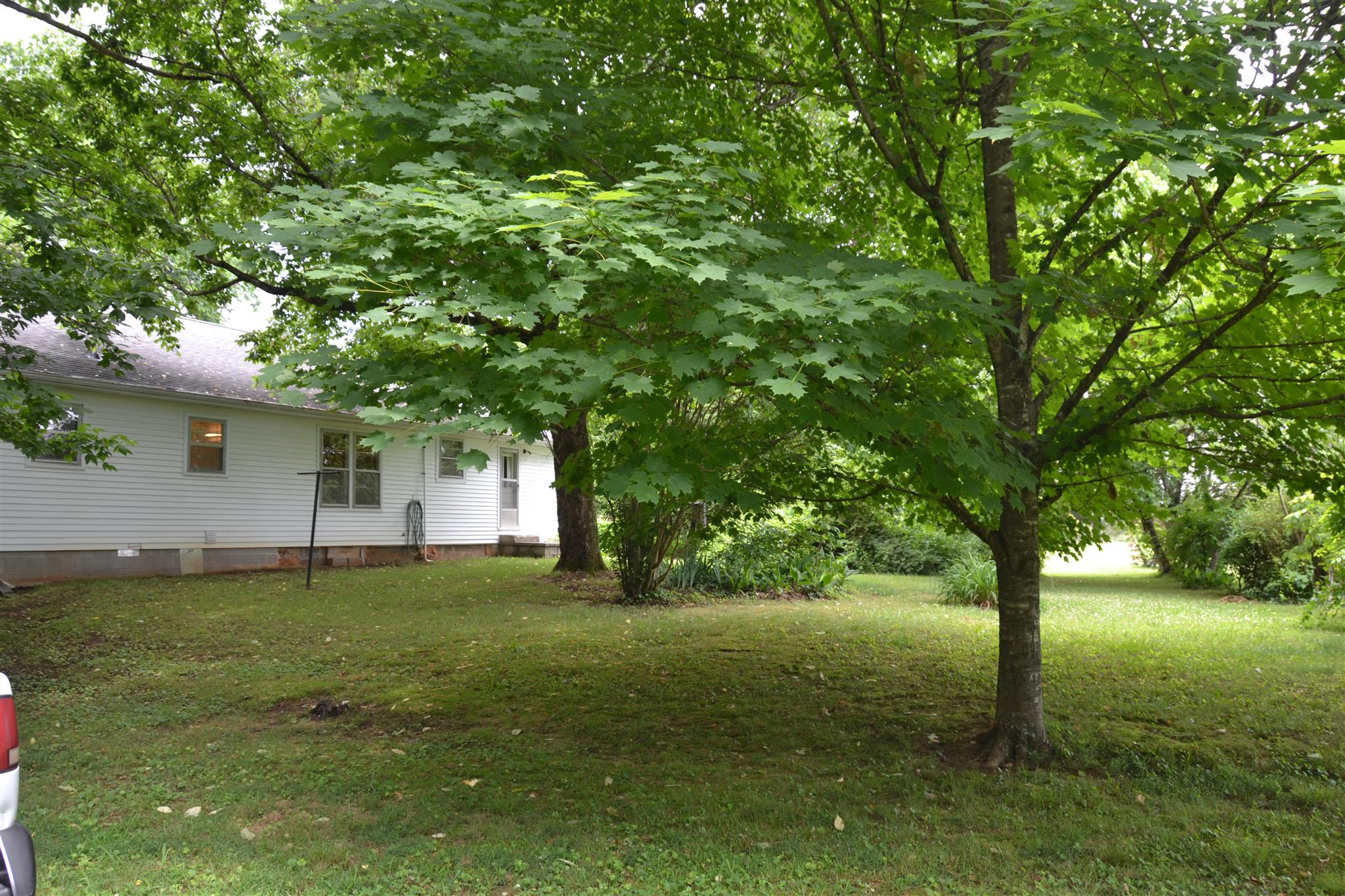 545 Byars Road McMinnville, TN 37110 - Photo 2 of 25 Gallery Image 2