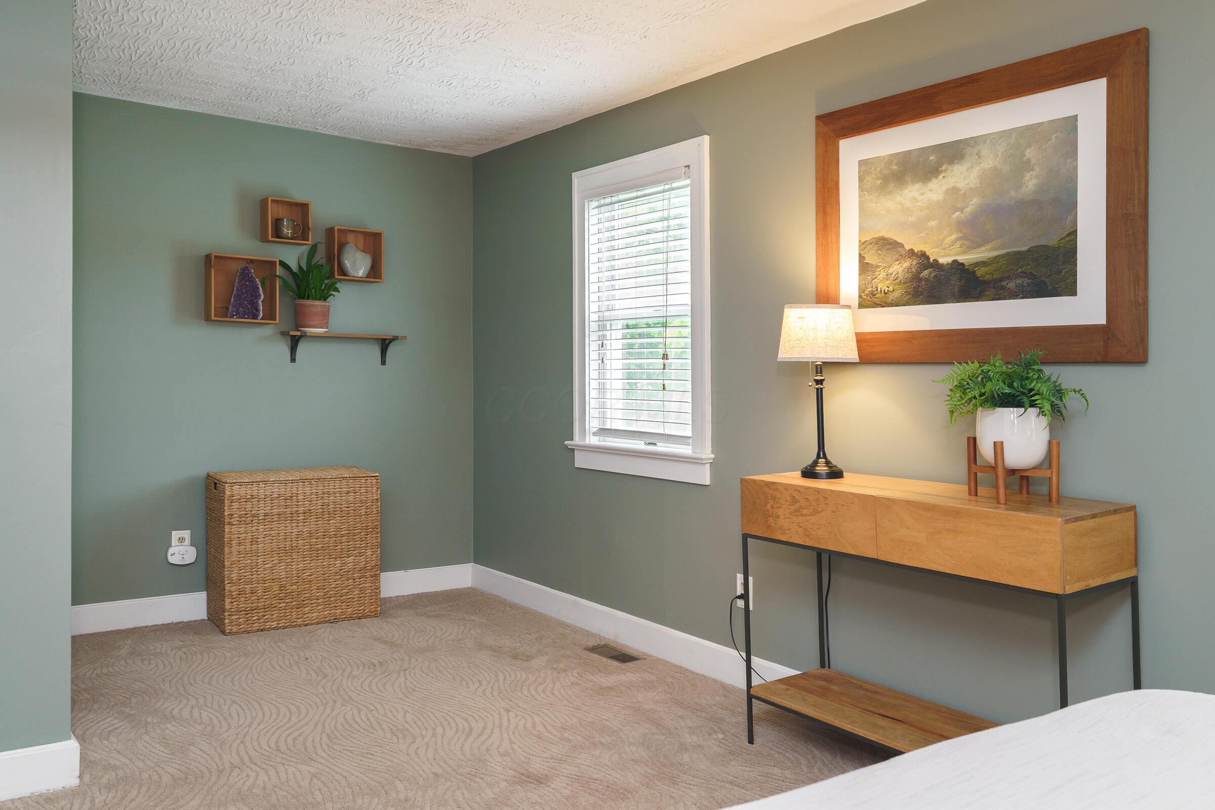 678 South Cassingham Road Columbus, OH 43209 - Photo 36 of 61 Primary bedroom