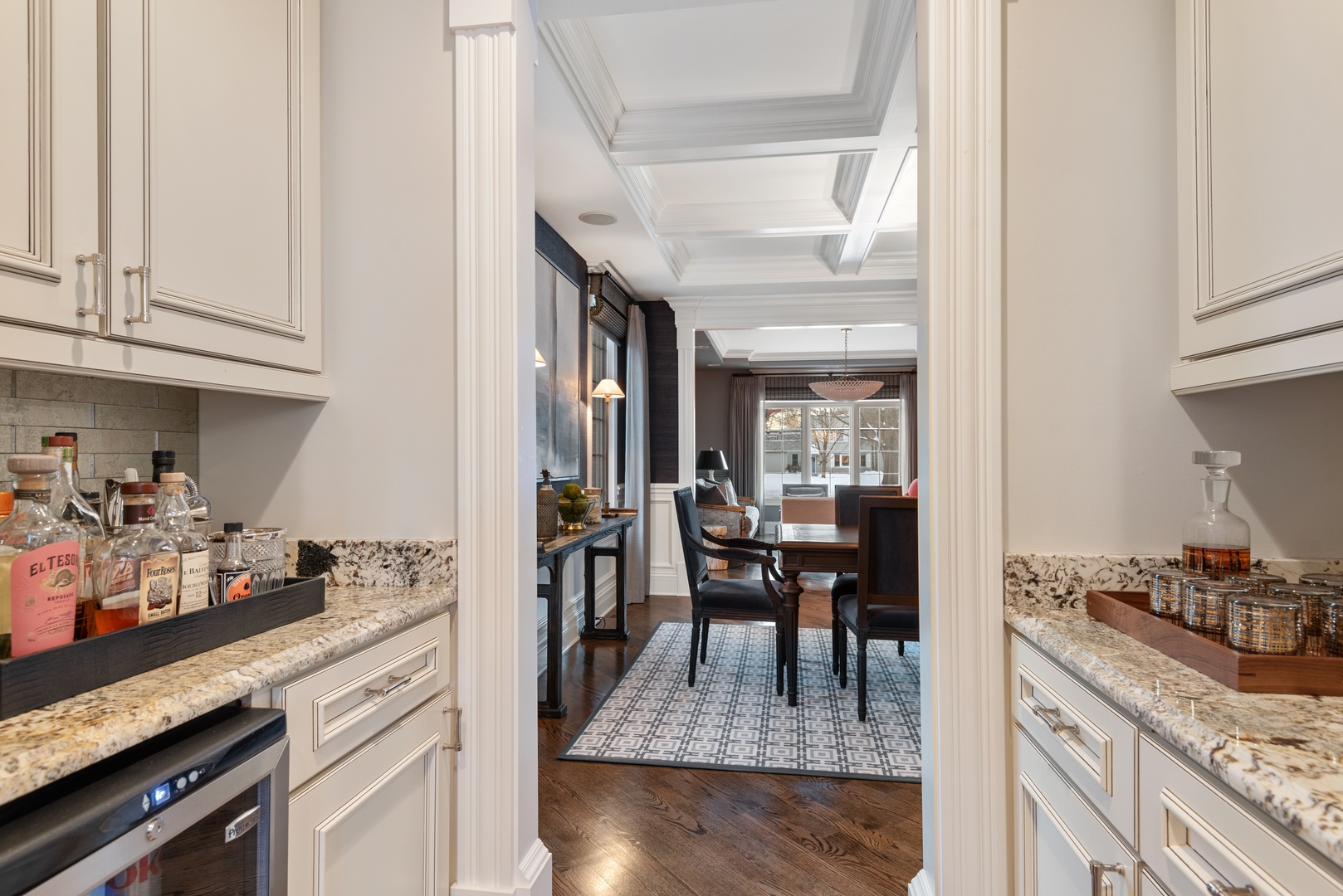 Undisclosed Address Wilmette, IL 60091 - Photo 14 of 57 a kitchen with granite countertop lots of counter top space and dining table
