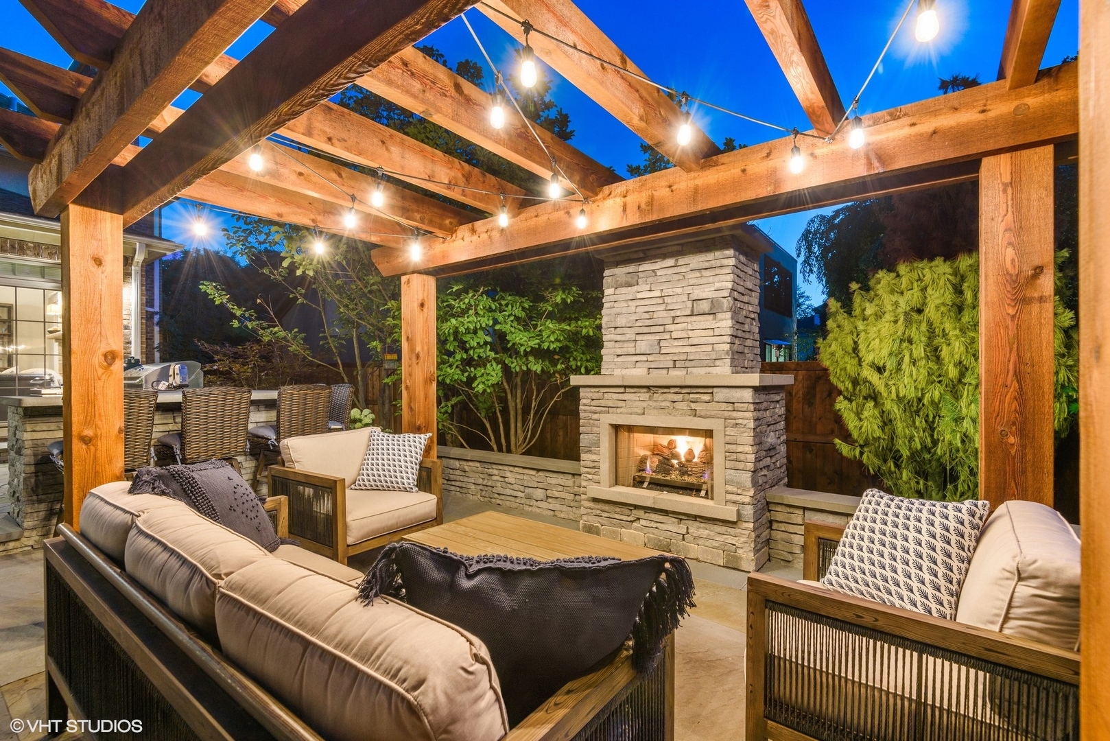 Undisclosed Address Wilmette, IL 60091 - Photo 49 of 57 a outdoor living space with patio furniture and garden view