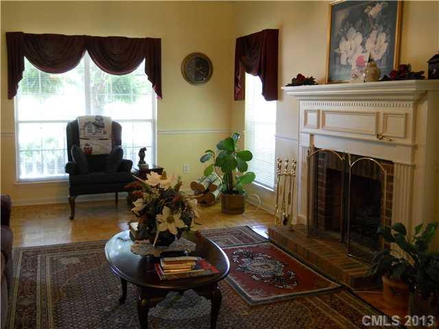 12307 Freshwell Road Charlotte, NC 28273 - Photo 6 of 12 Gallery Image 6