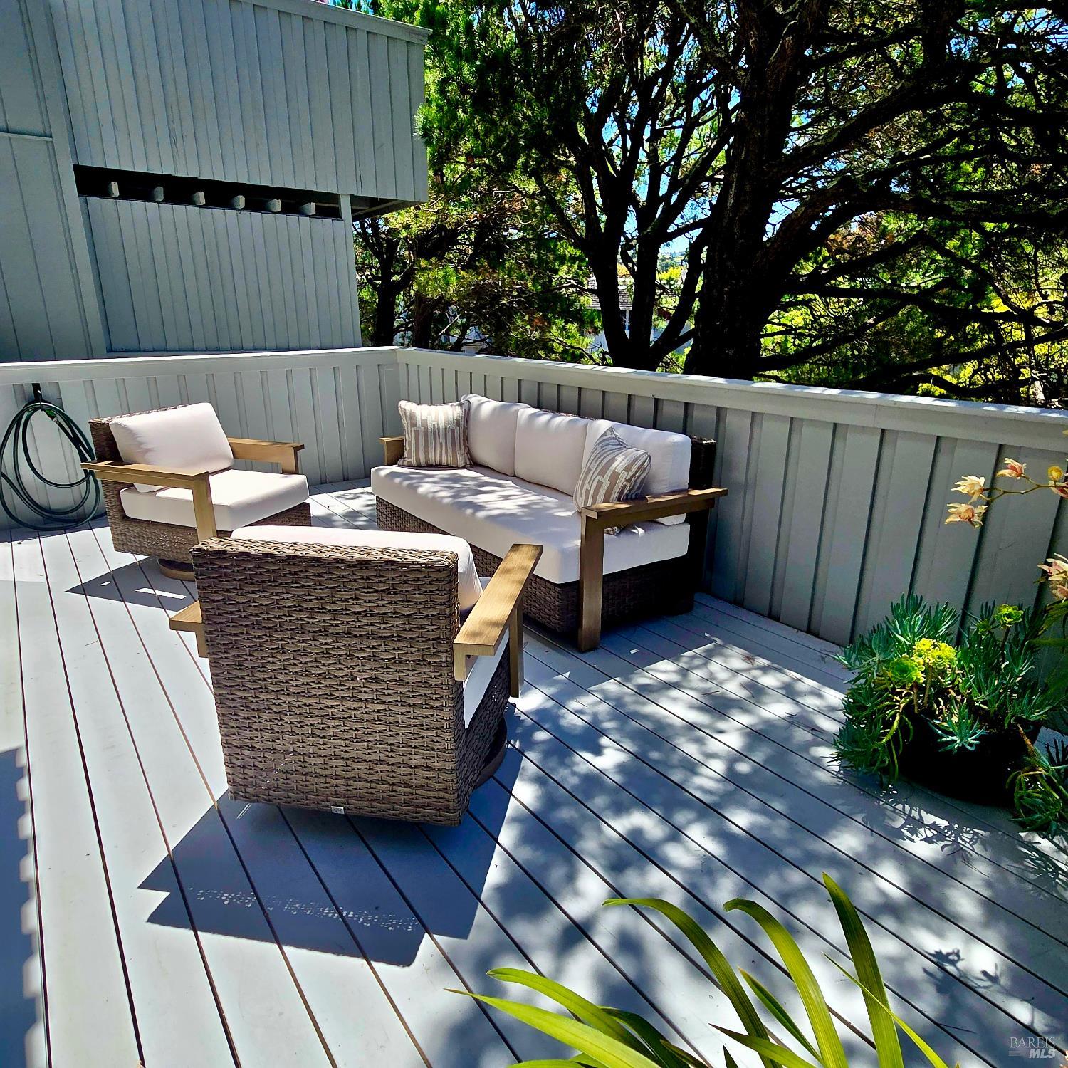 37 Greenside Way San Rafael, CA 94901 - Photo 25 of 38