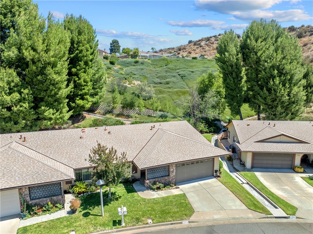 26574 Cardwick Court Newhall, CA 91321 - Photo 42 of 43