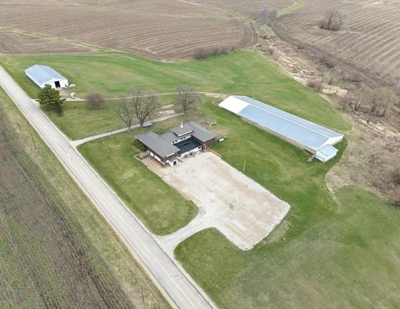 $599,900 | 6522 County Road U, Shullsburg, WI 53586