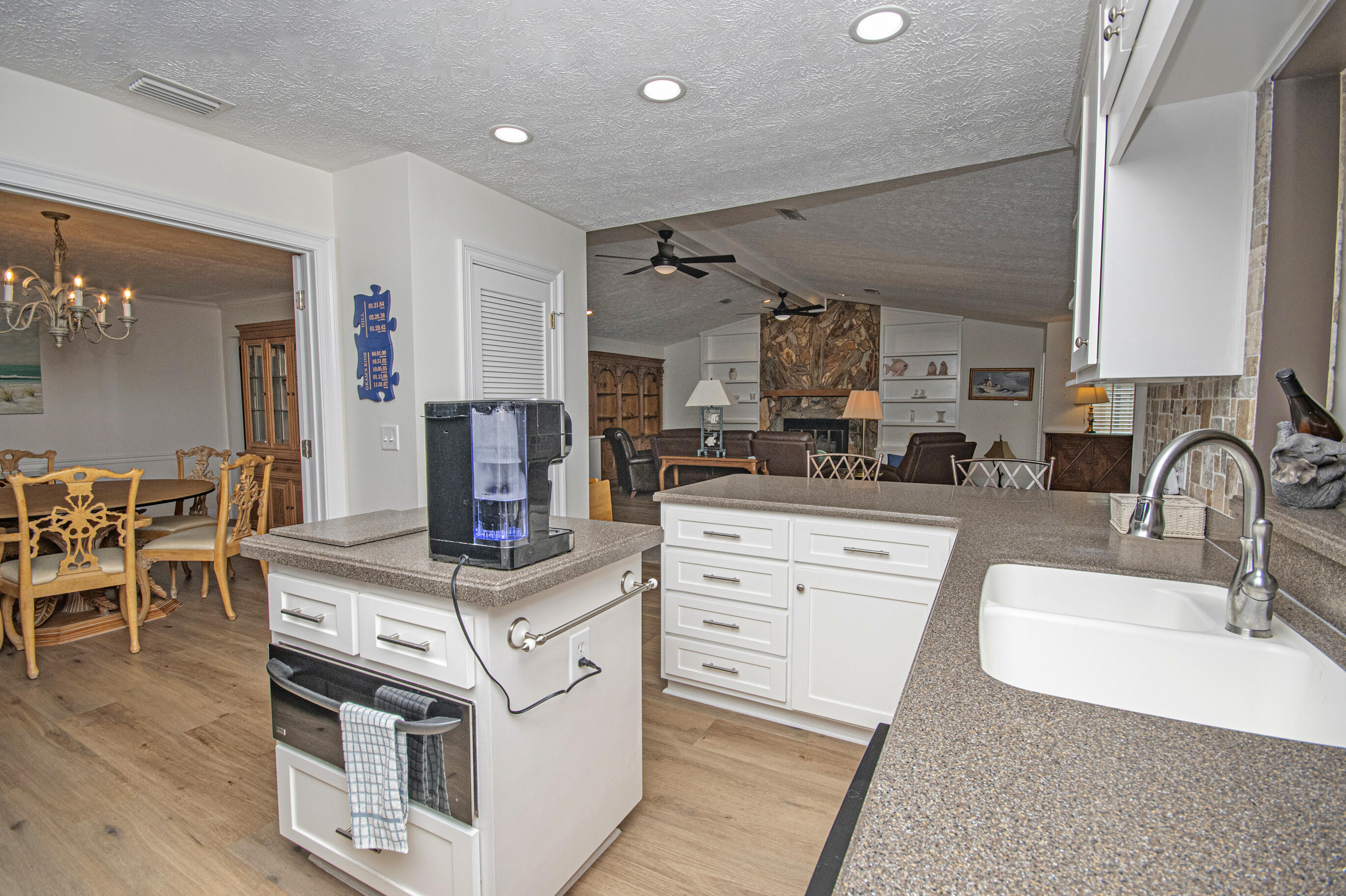 390 Wahoo Road Panama City Beach, FL 32408 - Photo 22 of 126 DSC_1327