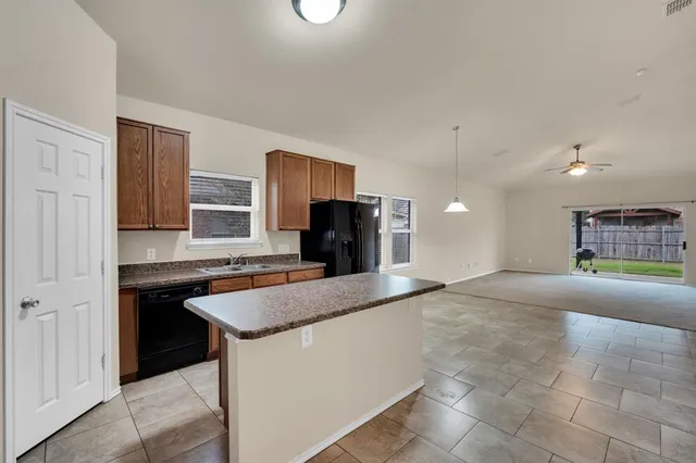 $365,000 | 2755 Sun Rise Lane, Grand Prairie, TX 75052