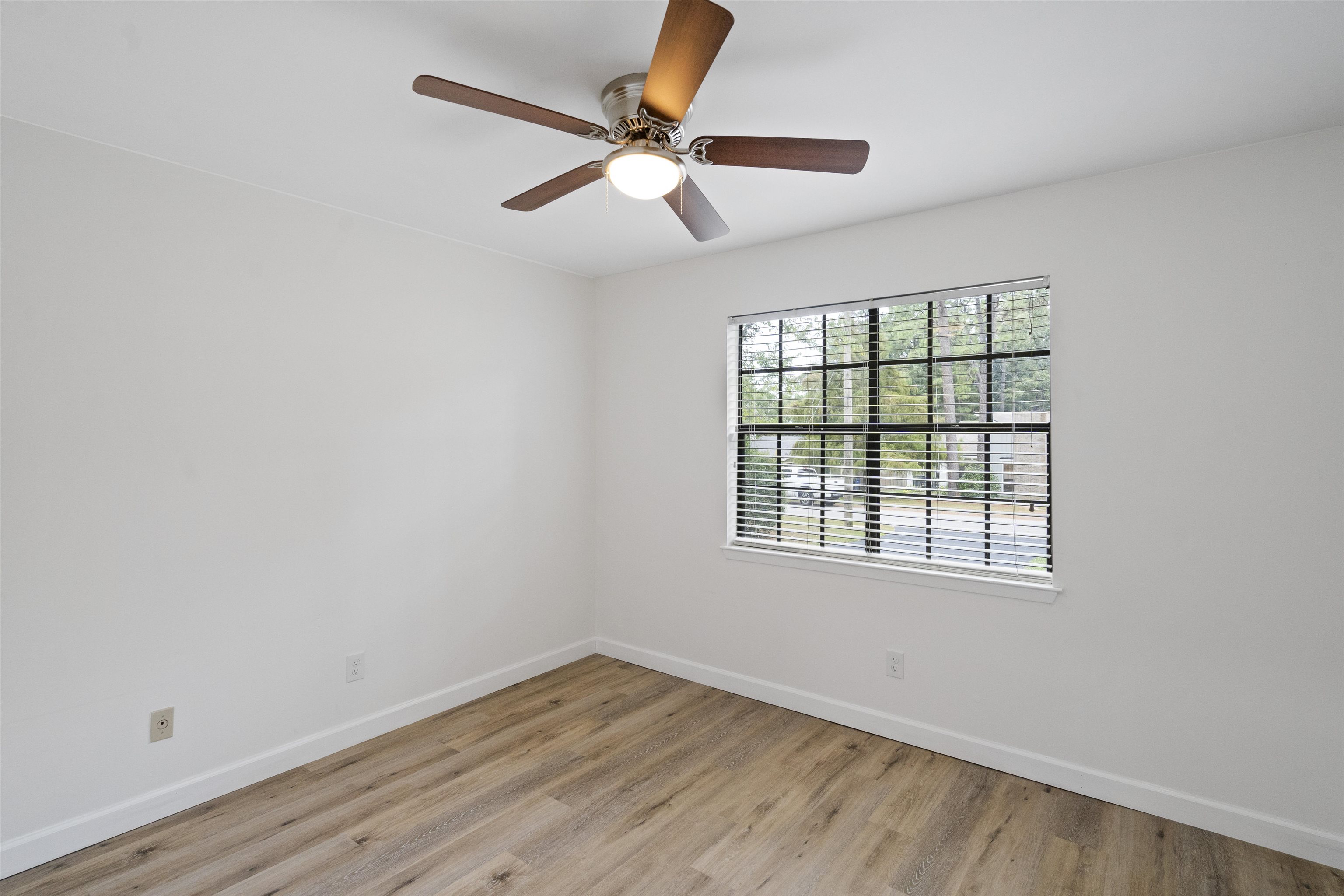 146 Michael Loop Daphne, AL 36526 - Photo 17 of 32