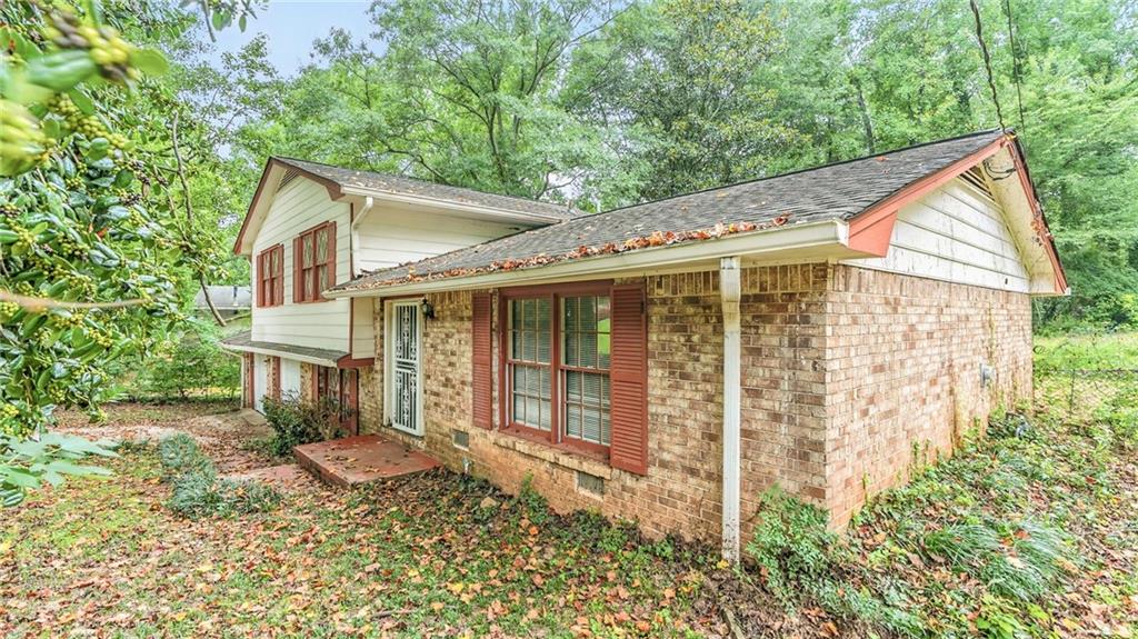 3960 Wedgefield Circle Decatur, GA 30035 - Photo 2 of 42