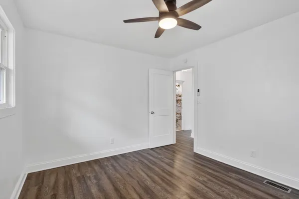 $250,000 | 3229 Blackstone Avenue, Rockford, IL 61101