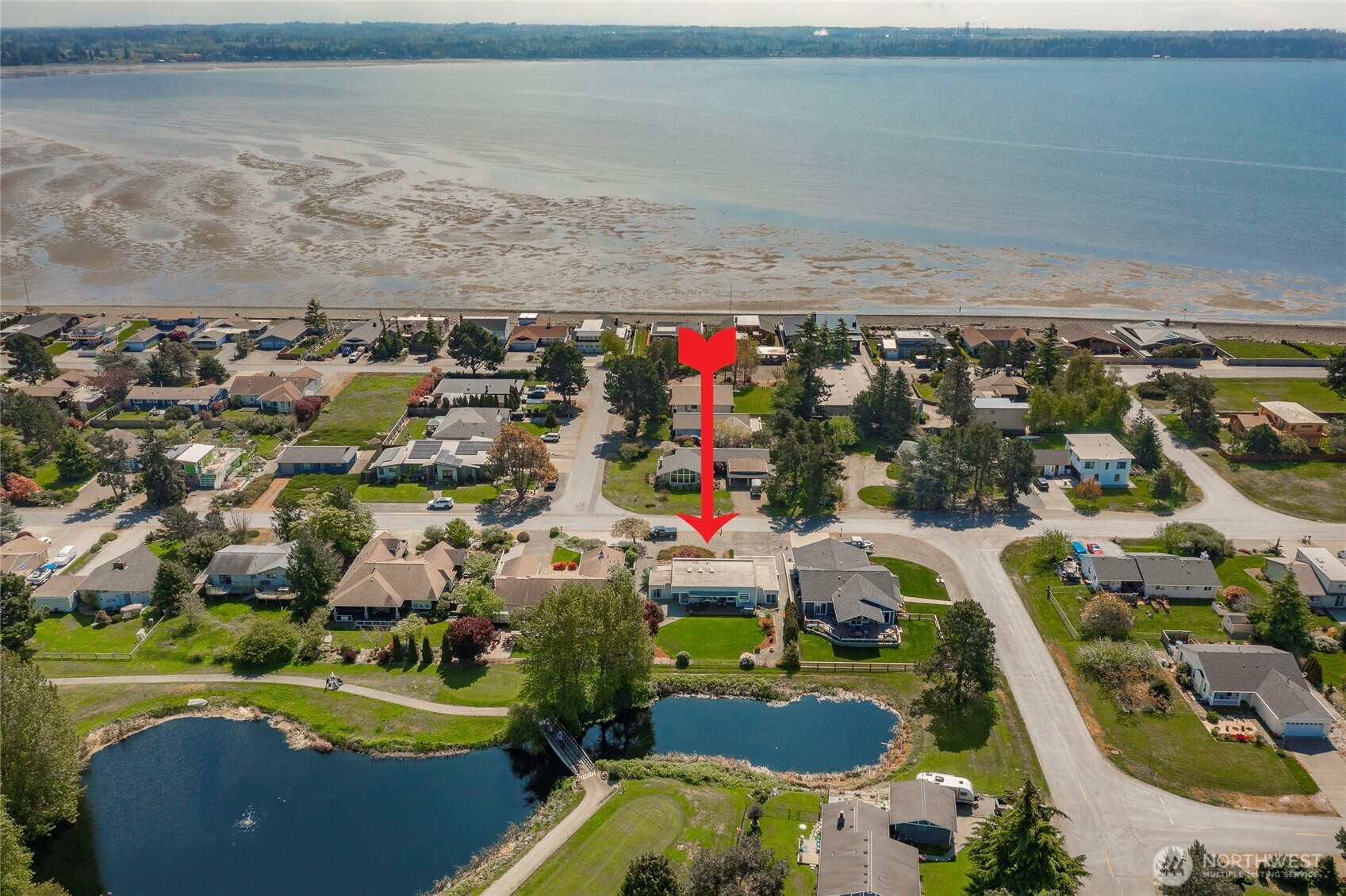 8105 Cowichan Road Blaine, WA 98230 - Photo 3 of 34