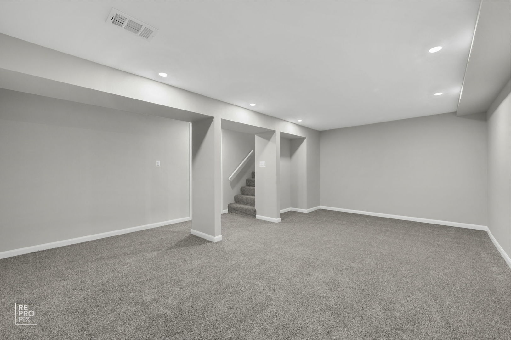 524 Jordan Way Bolingbrook, IL 60440 - Photo 15 of 16 a view of an empty room