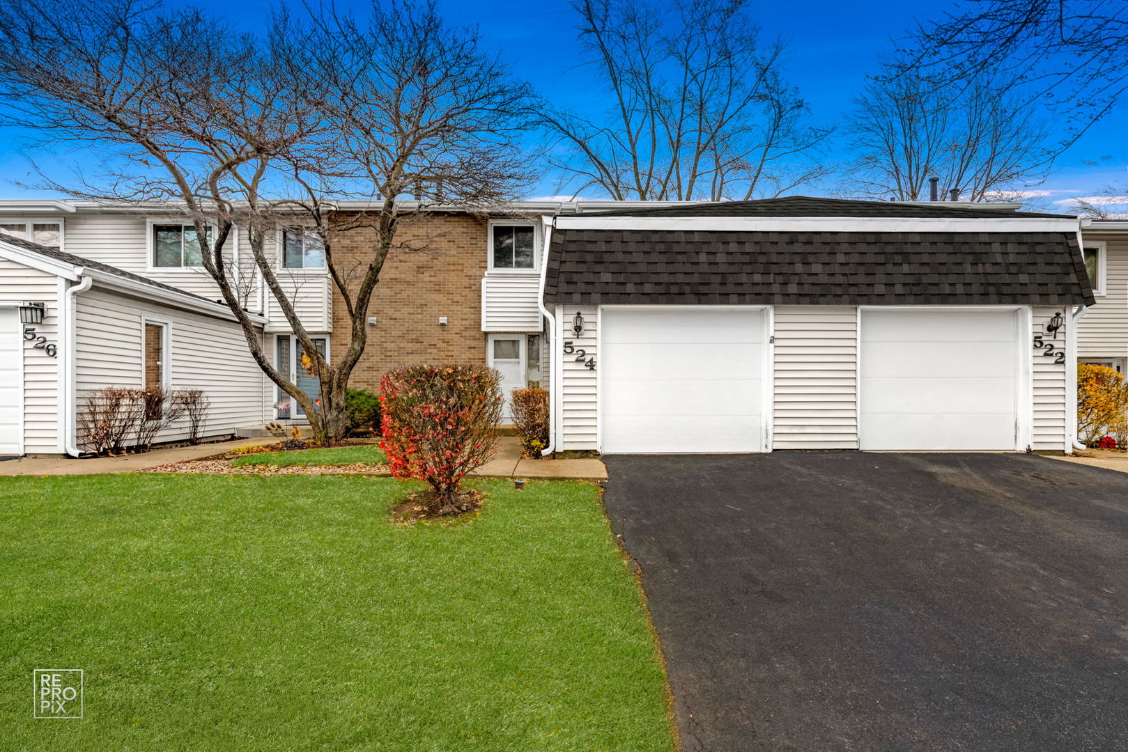 524 Jordan Way Bolingbrook, IL 60440 - Photo 2 of 16 a front view of house with a yard