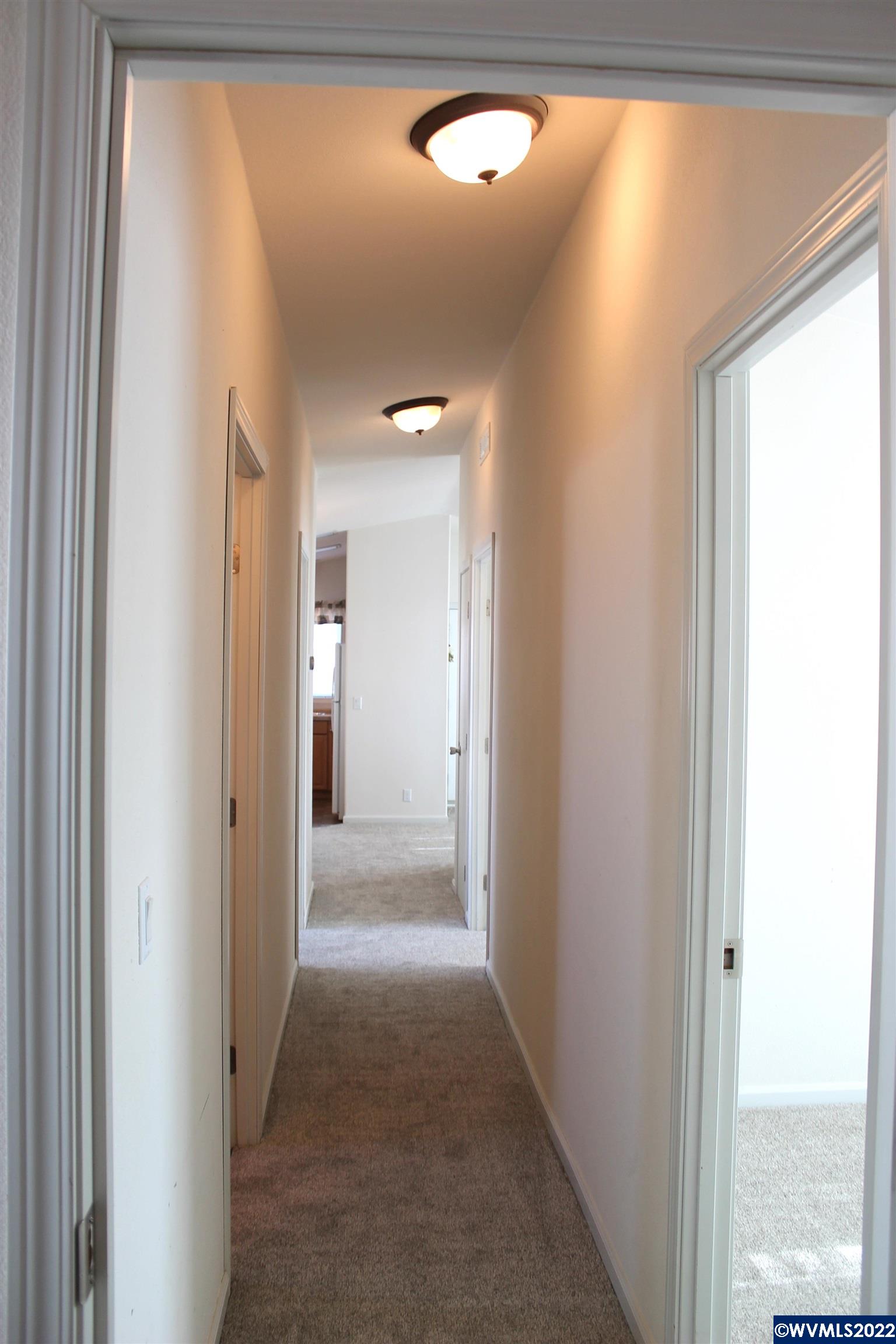 4940 Sunnyside Road Southeast, Unit E4 Salem, OR 97302 - Photo 15 of 22