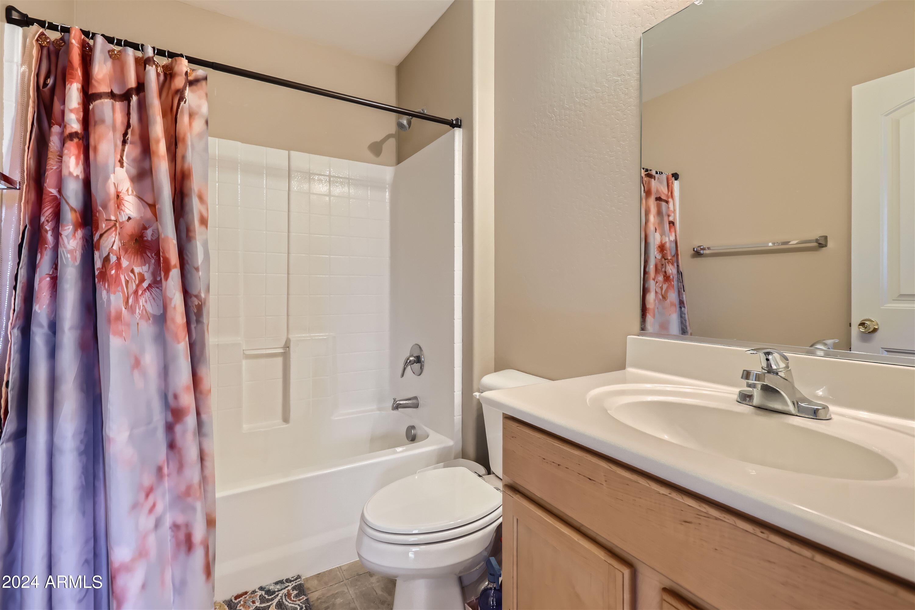 4729 West Fremont Rd. Laveen, AZ 85339 - Photo 21 of 27 4729 W Fremont Rd. - MLS Sized - 020 - 2